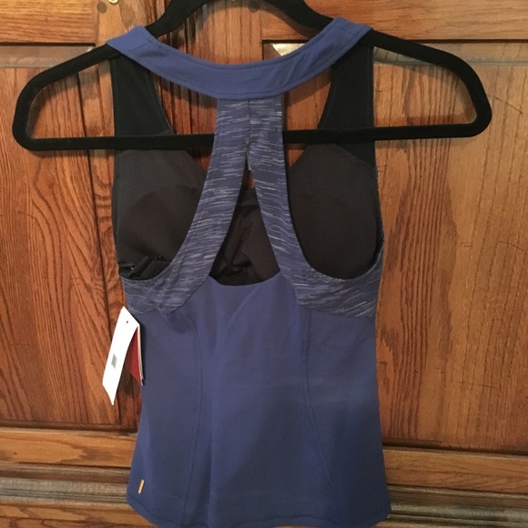 NWT Lucy Activewear Perfect Core Halter Top - Picture 3 of 3
