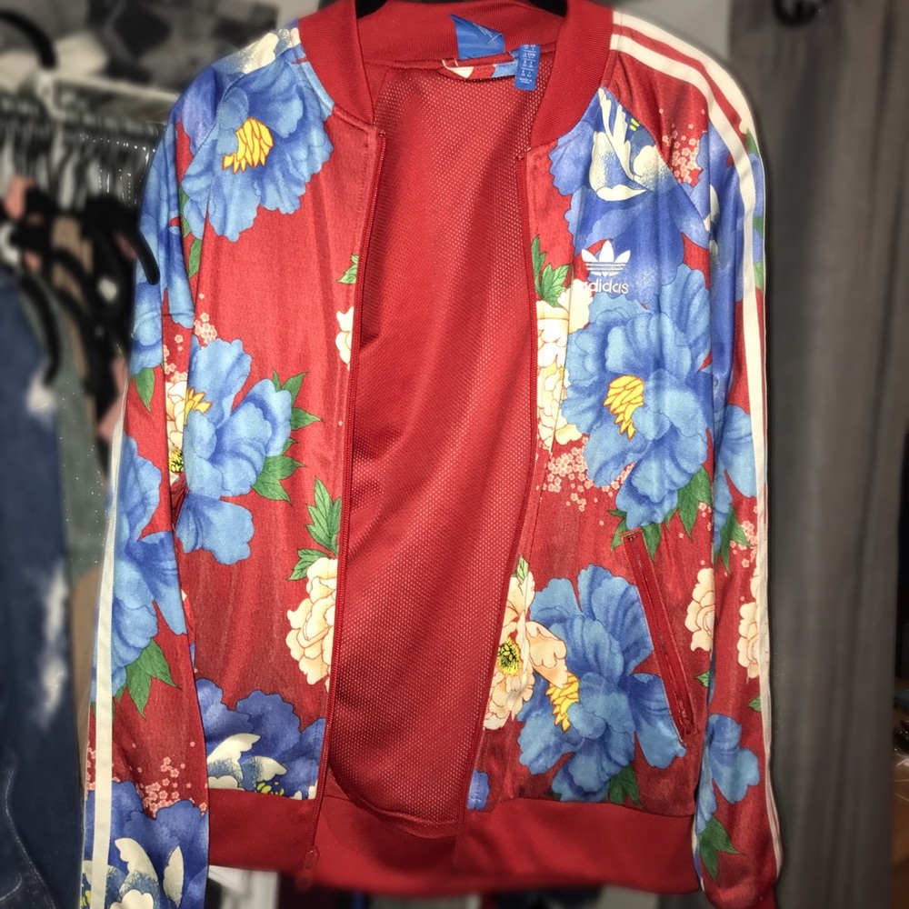 ADIDAS floral jacket ❤️