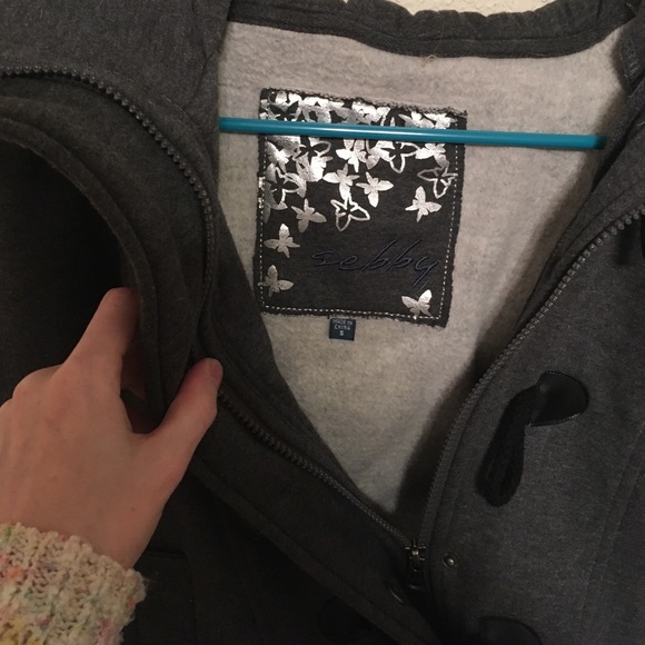 Gray jacket - Picture 2 of 3