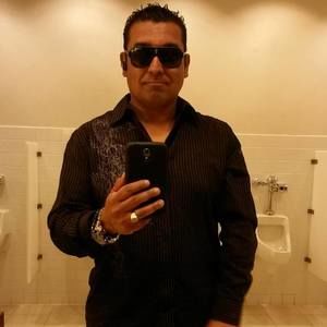 Meet your Posher, Julio