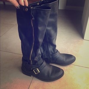 Black Dolce Vita boots