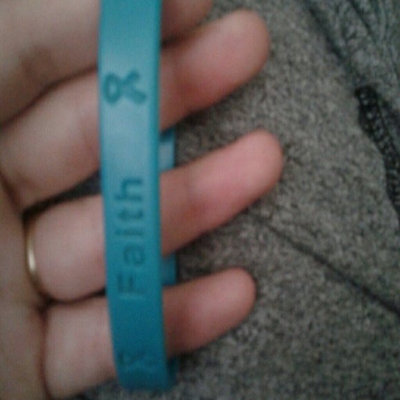 Rubber bracelets - Picture 6 of 6