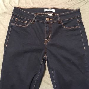 Stretchy skinny jeans