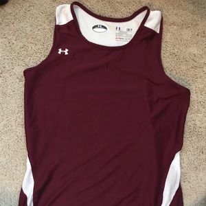 Under armour workout shirt size 2