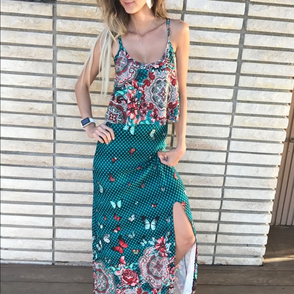♡ NEW ♡ Butterflies Maxi Dress - Picture 3 of 6