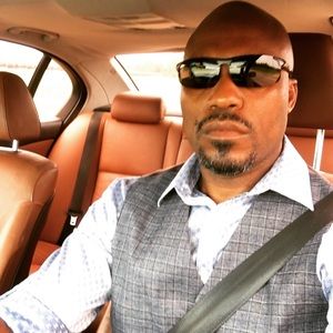 Meet your Posher, Antoine