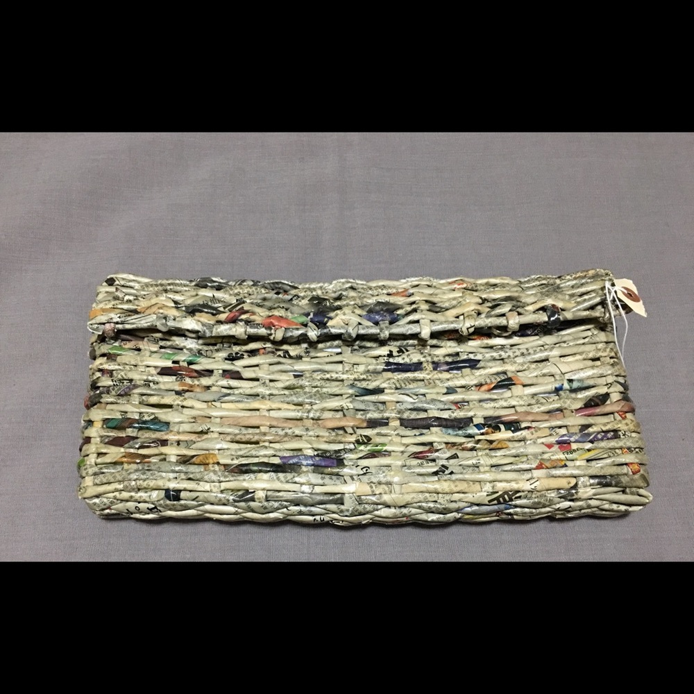 🌺🌺Large Raw Bag Clutch🌺🌺NWOT🌺🌺