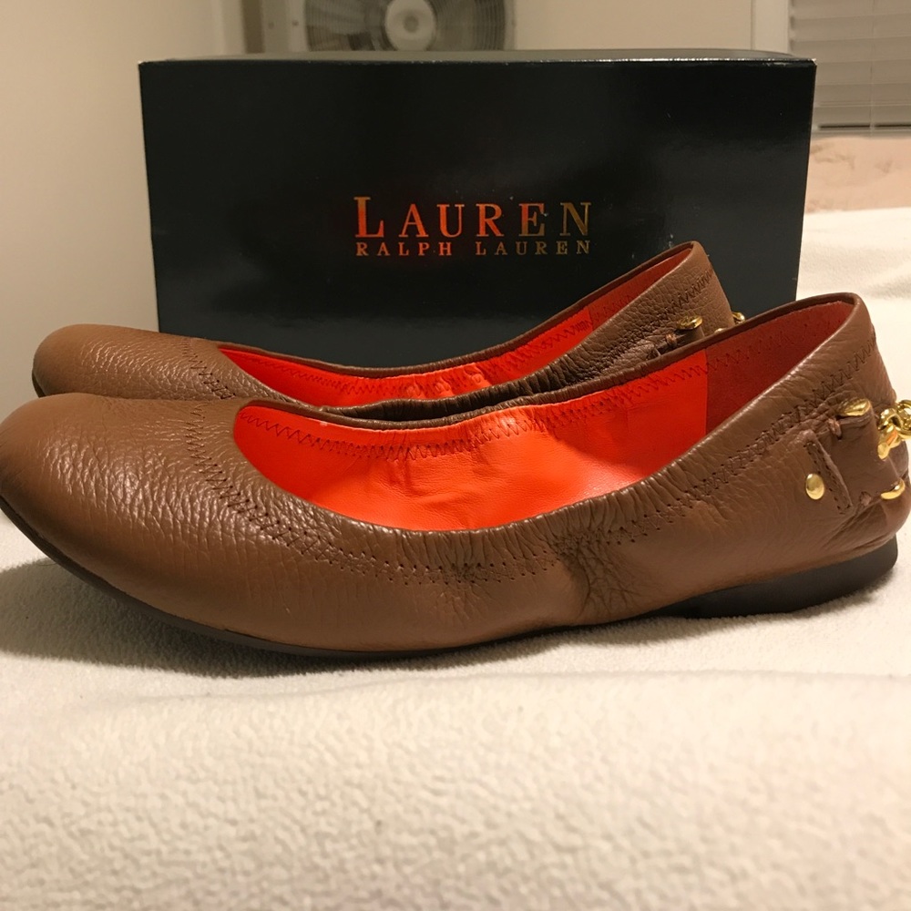 Lauren Ralph Lauren brown ballet flats.