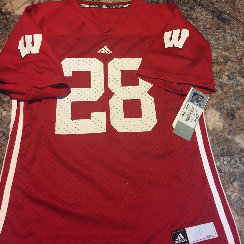 Wisconsin Badger boys Adidas XL jersey