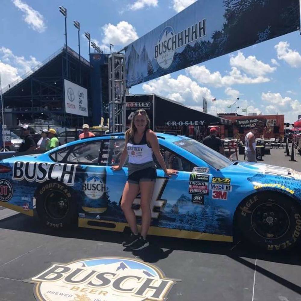 Meet your Posher, Kaitlyn