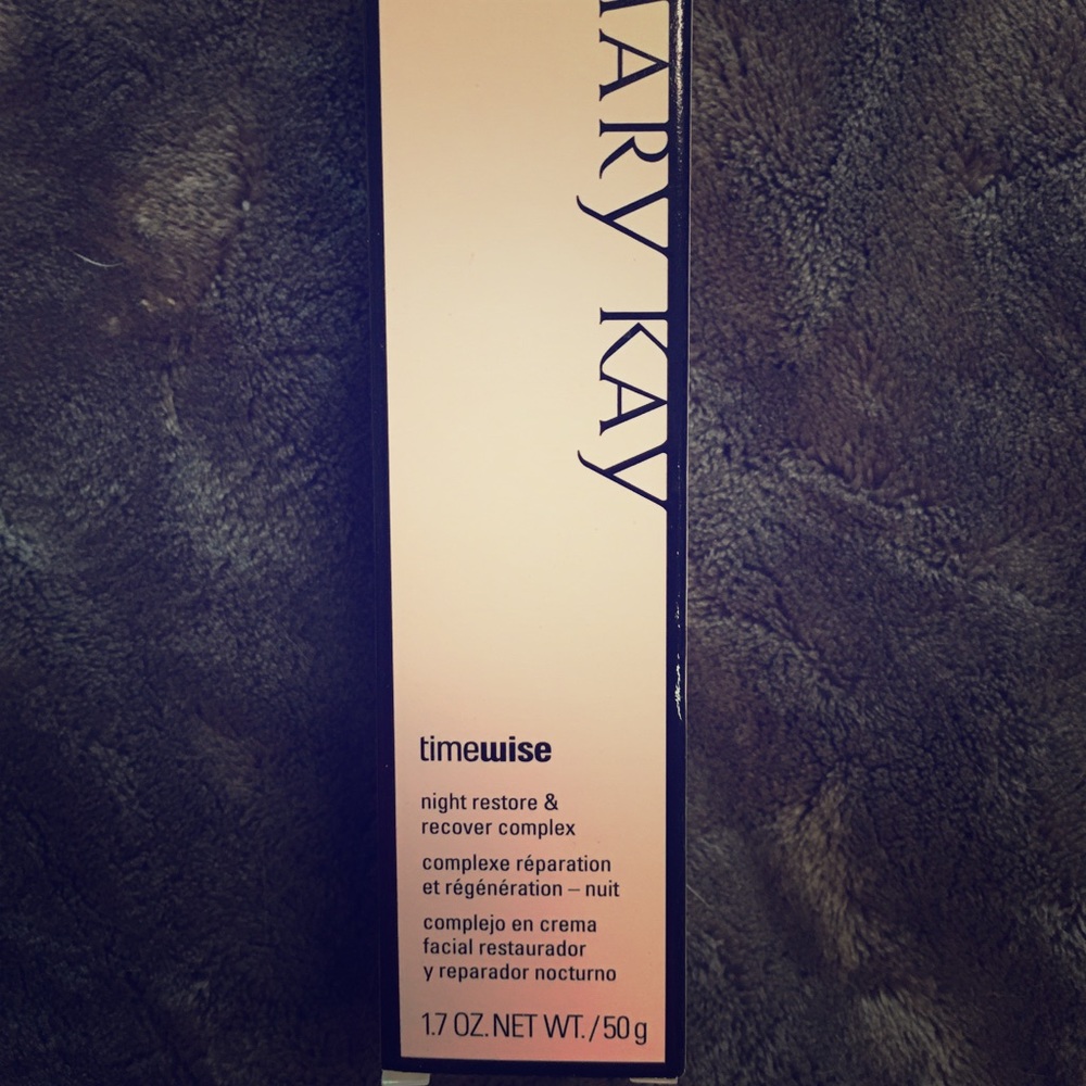 Mary Kay night restore
