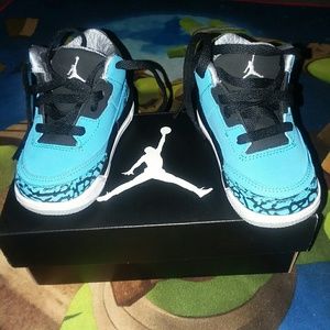 Retro Jordan 3s