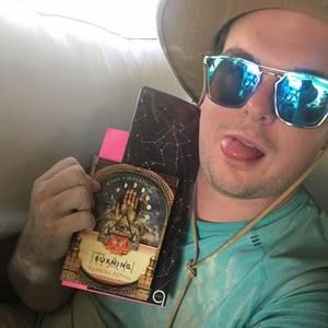 Meet your Posher, Dj