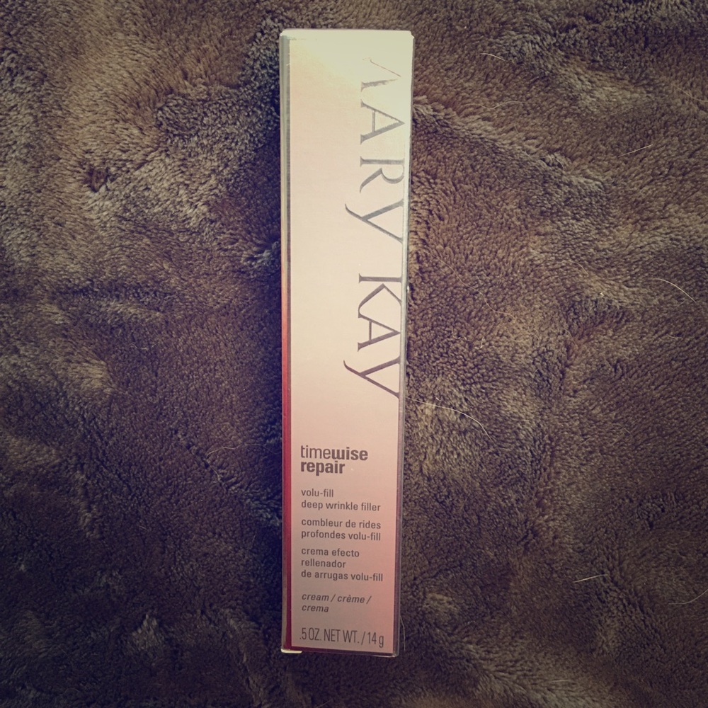 Mary Kay volu-fill wrinkle filler