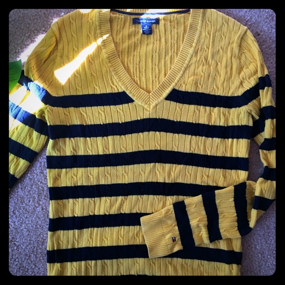 Tommy Hilfiger Sweaters - Stripped v-neck cable knit sweater