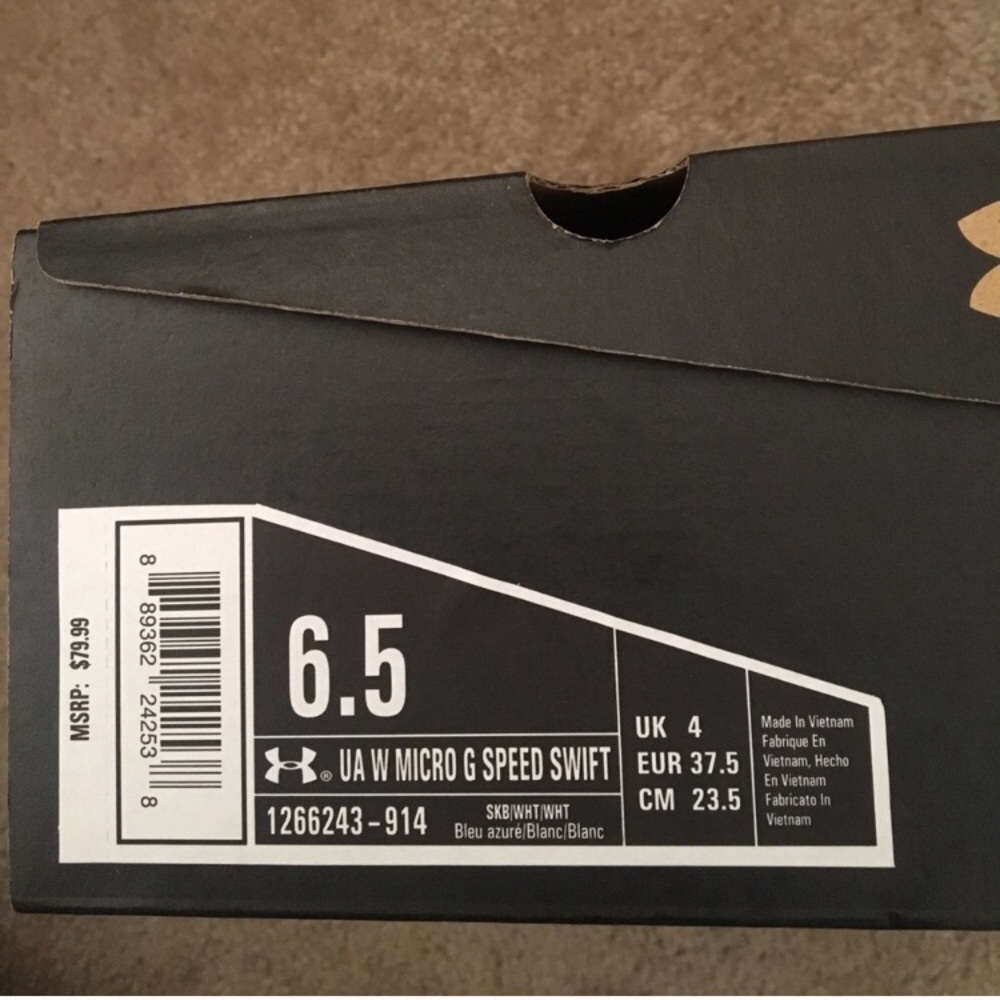 Under Armour Shoes( BLACK)
