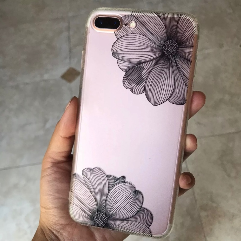 iPhone 7 Plus Case Black Flowers