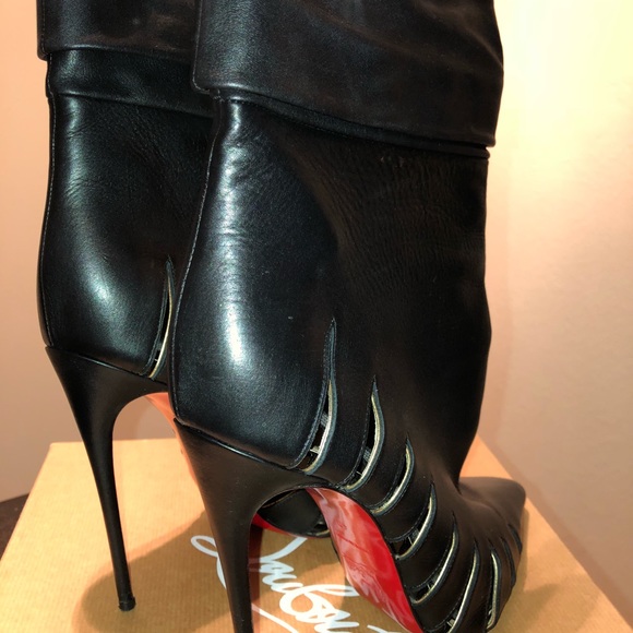 Christian Louboutin  blk leather Booties - Picture 4 of 5