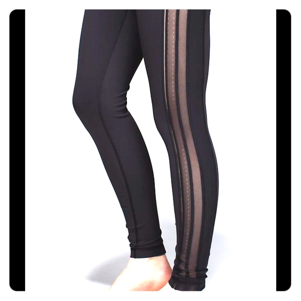 *RARE* Wunder Under High Waisted Lululemon