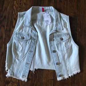 Distressed Cropped Denim Vest