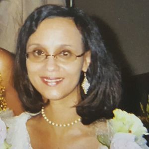 Meet your Posher, Dena
