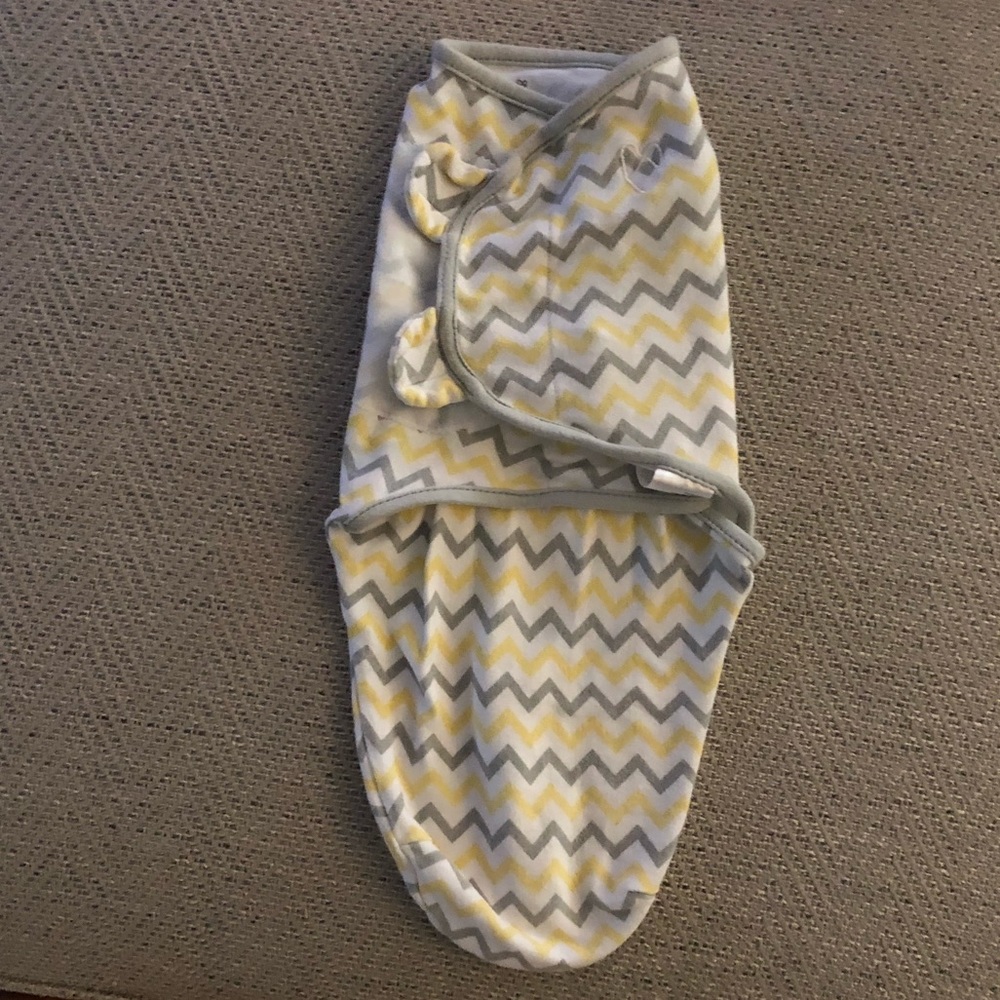 SOLD SwaddleME Small Yellow and Gray Chevron