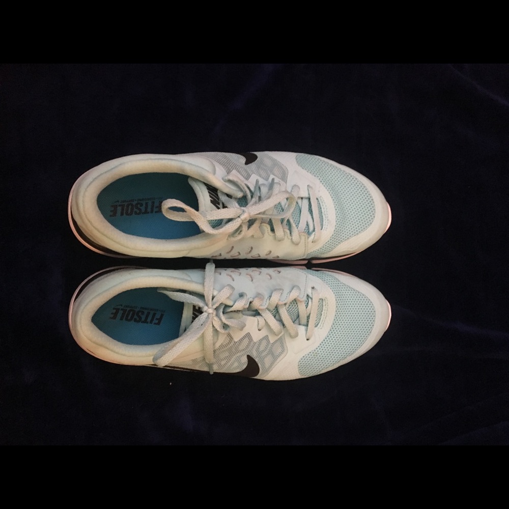 TIFFANY BLUE NIKE FLEX 2015 RUN