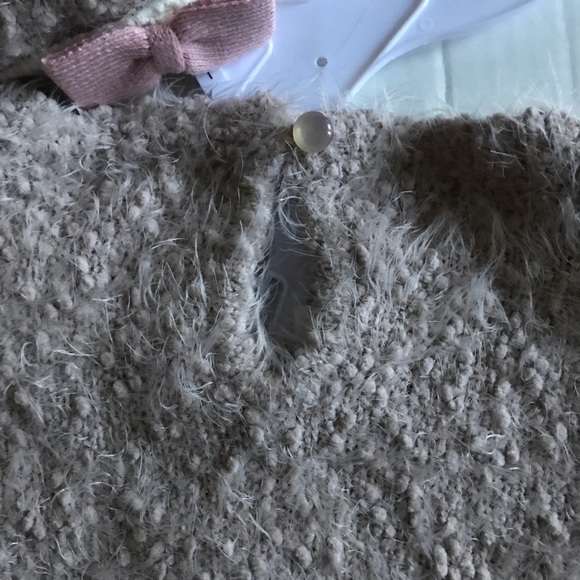 Kitty Cat Fuzzy Yarn Sweater & Hat Toddler Sizes 2T - Picture 6 of 7