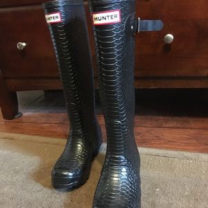 Hunter duck boots
