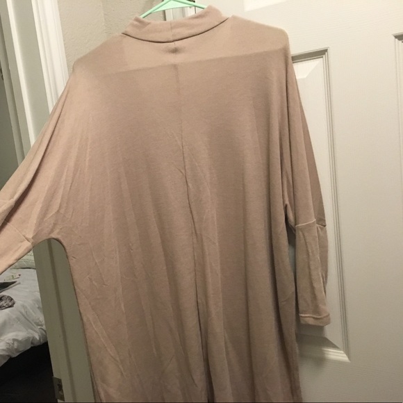 Dress - Picture 4 of 4