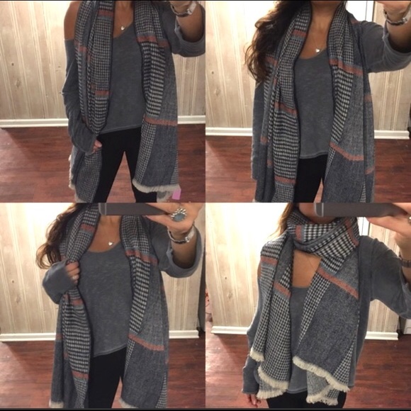 Blanket Scarf 22x77 - Picture 3 of 3