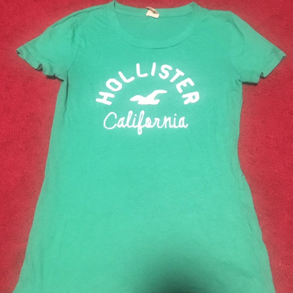 Hollister green/blue t shirt