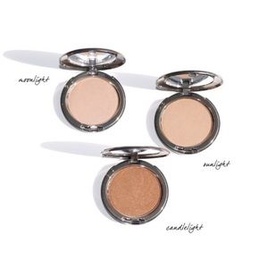 The Perfect Light Highlighting Powder