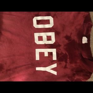 Obey tee