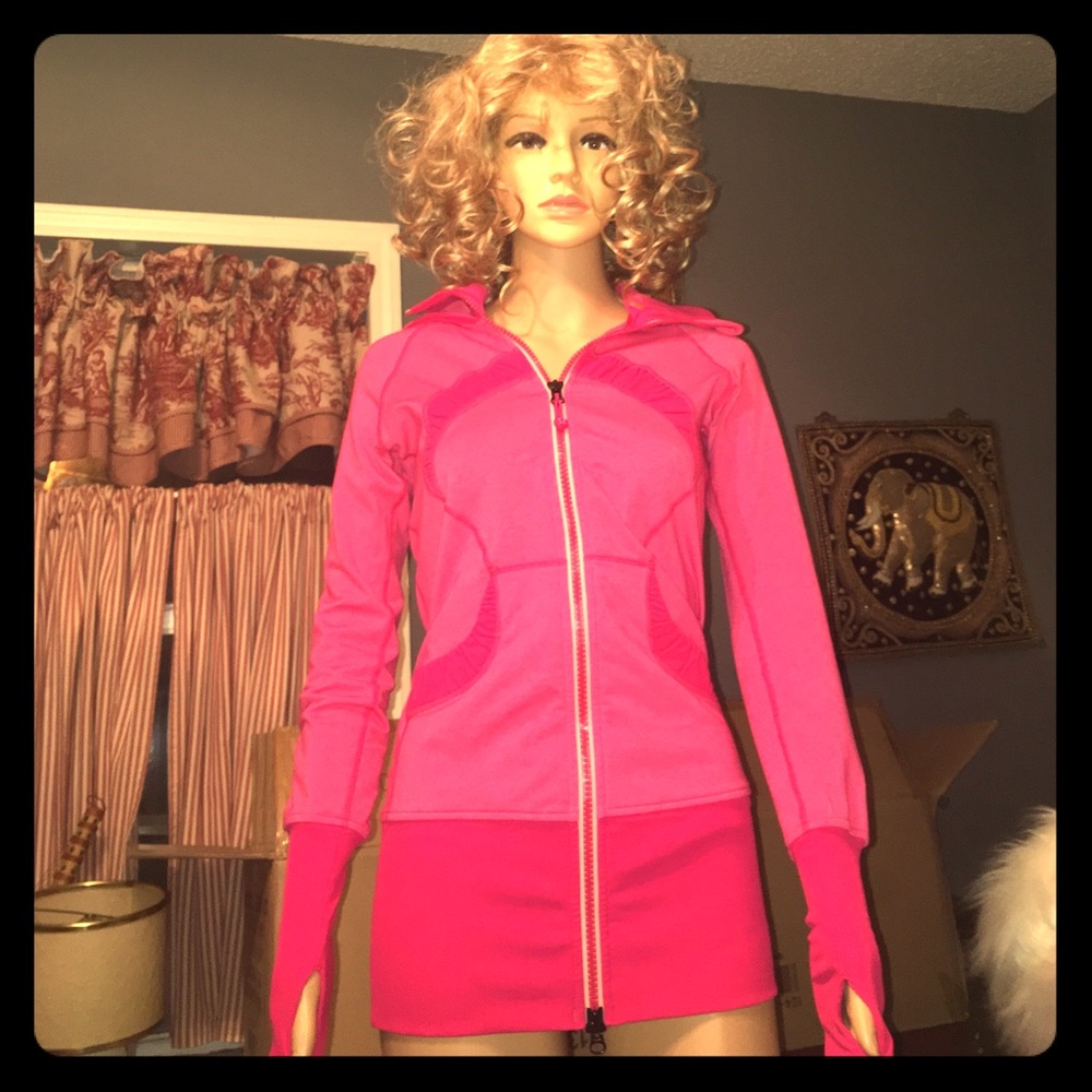 Lululemon Jacket Size 2 beautiful Pink worn ONCE