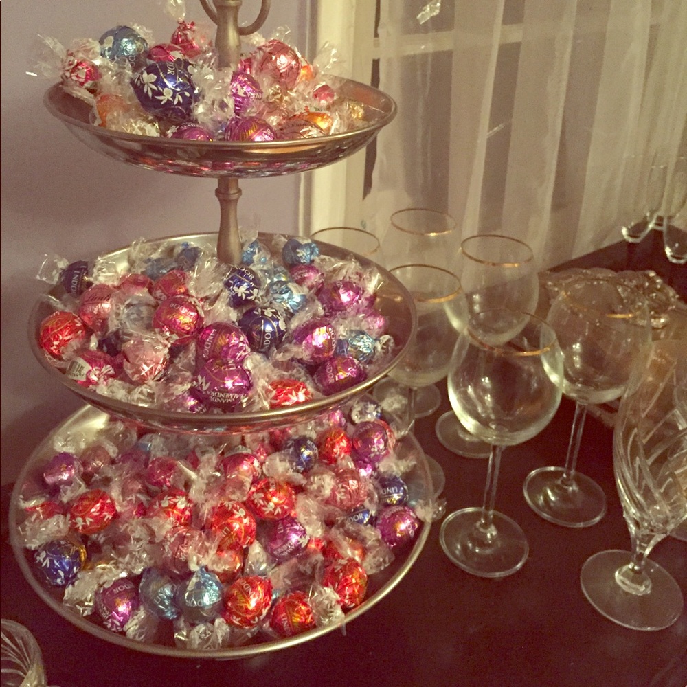 Happy New Years !! Lindt Chocolate....