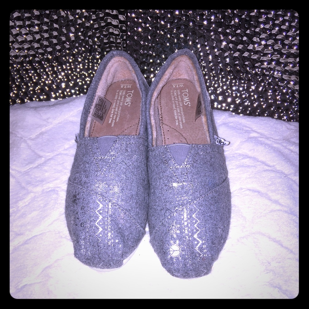 Toms