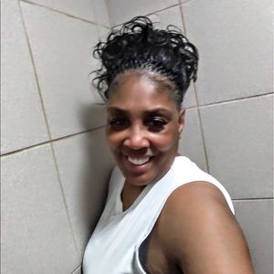 Meet your Posher, Marion