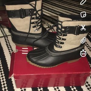 Duck boot worn twice