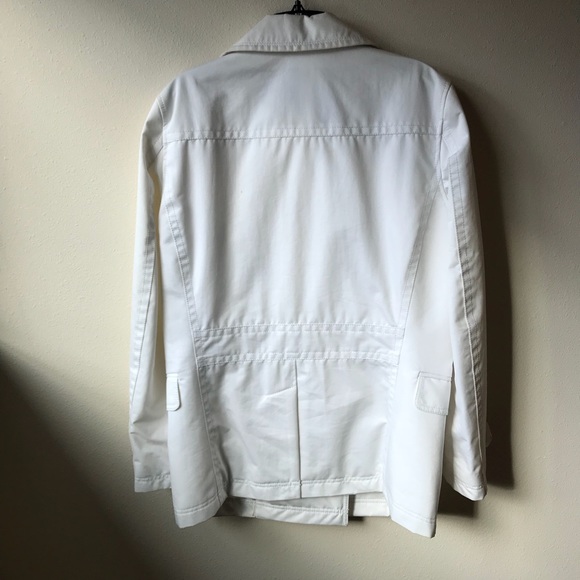 White mens trendy trench coat - Picture 3 of 8