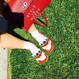 Unif platform slides