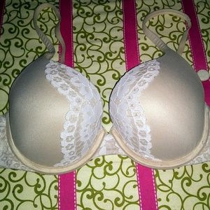 Victoria secret 36B Bra