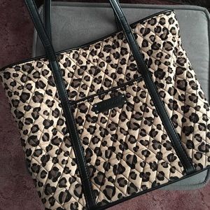 Vera Bradley trimmed tote