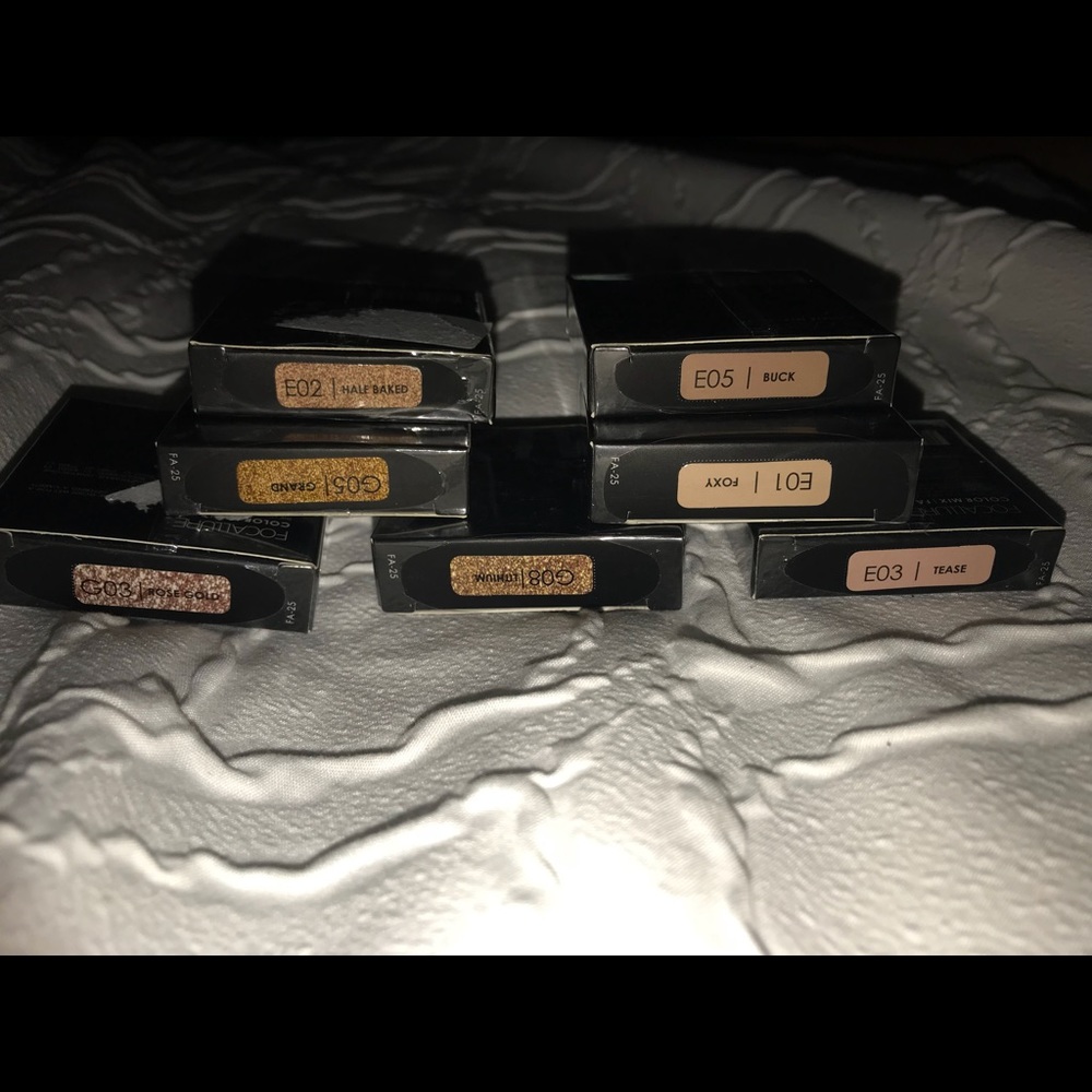 FOCACALLURE COLOR MIX Eye Shadow - Picture 2 of 5