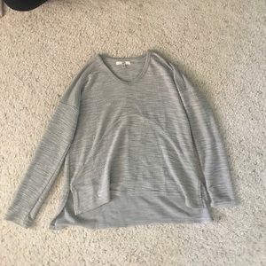 Basic grey comfortable sweater.