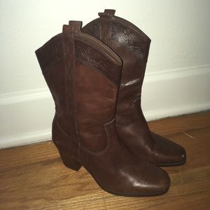 Brown Leather Antonio Melani cowgirl boots