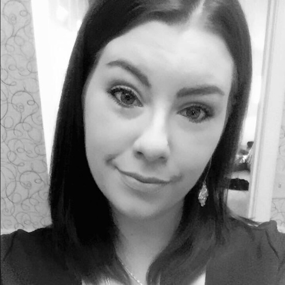 Meet your Posher, Robin - Picture 1 of 1