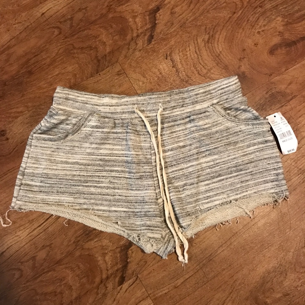 LA Hearts Shorts