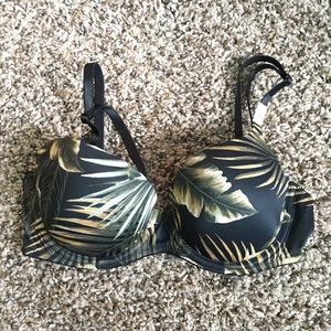 Victoria’s Secret PINK Black Palm Print 32C Bra