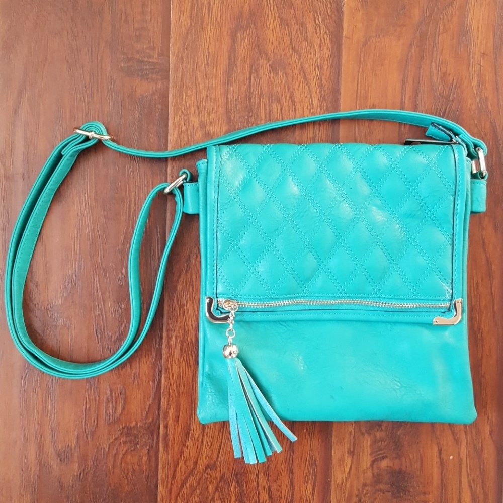 Tassel purse